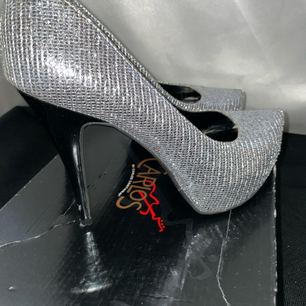 Heels - Picture 2 of 4